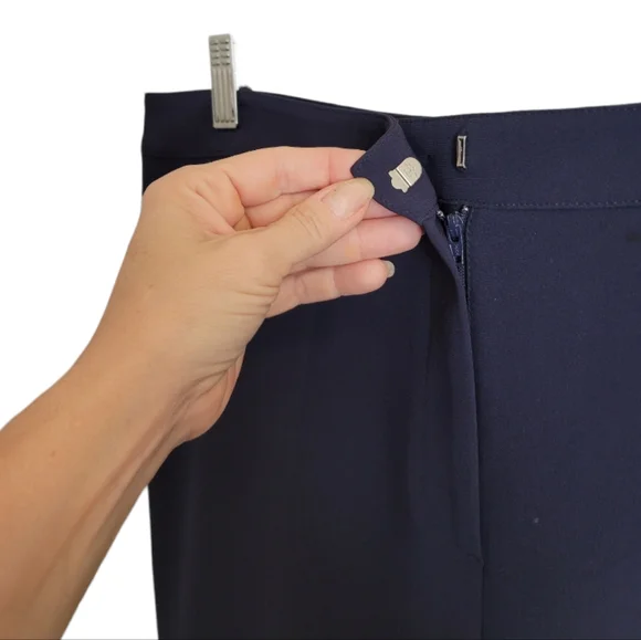🆕️ St. John Jennifer Fit Caviar Pants - Picture 4 of 8